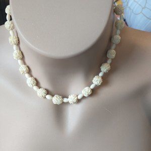 Vintage Bone Carved Intricately Hand Carved Rose Beads Choker Cream  8 1/2"